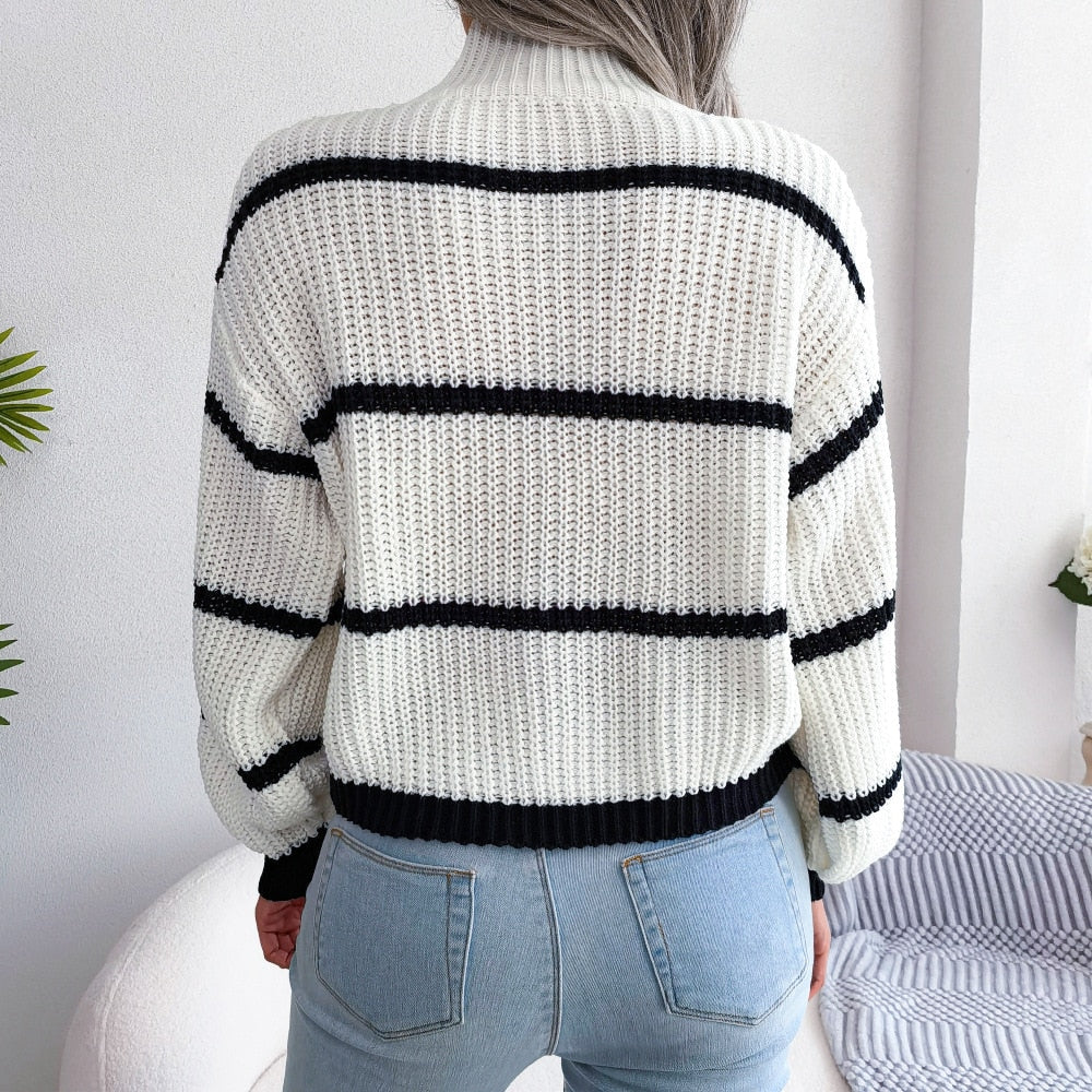 Vidavie™ Fashionable, Casual Sweater Rivaee