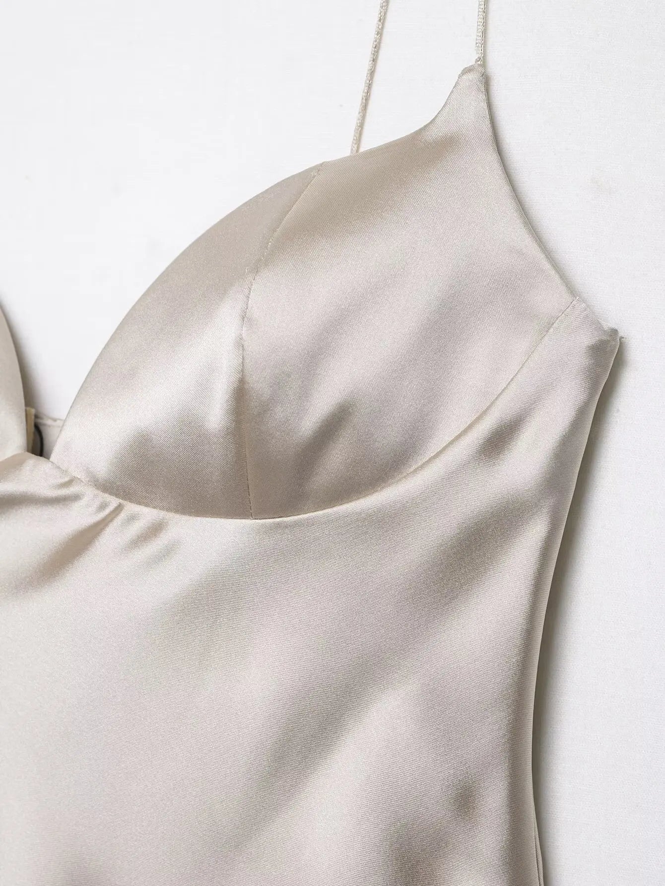 New Summer Satin Textured Black Sling Tops Women Elegant V-Neck Backless Tops Shirt Women Sexy Tops Club Party Tanks