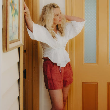 Linen Short – Antique Red